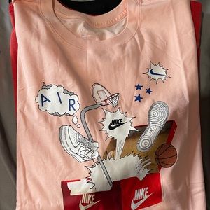 Nike Sneaker T-Shirt
